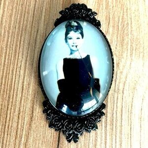 Audrey Hepburn Large Victorian Style Brooch NWT Handmade Unworn